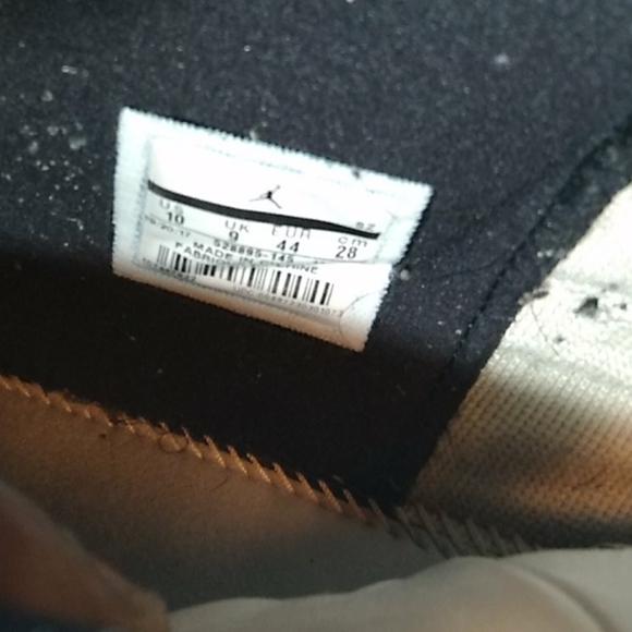 Shoe - Picture 4 of 4